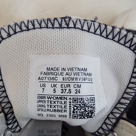 Converse Chuck Taylor All Star Move Platform Tiny Tattoos A07136C Women's Size 7 - Picture 7 of 7